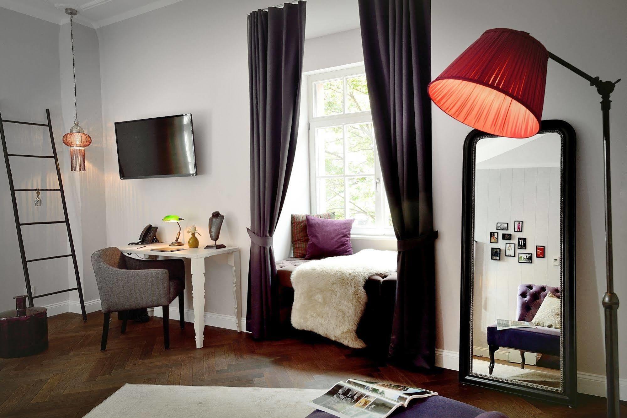 Syte Boutique Hotel Манхайм Екстериор снимка