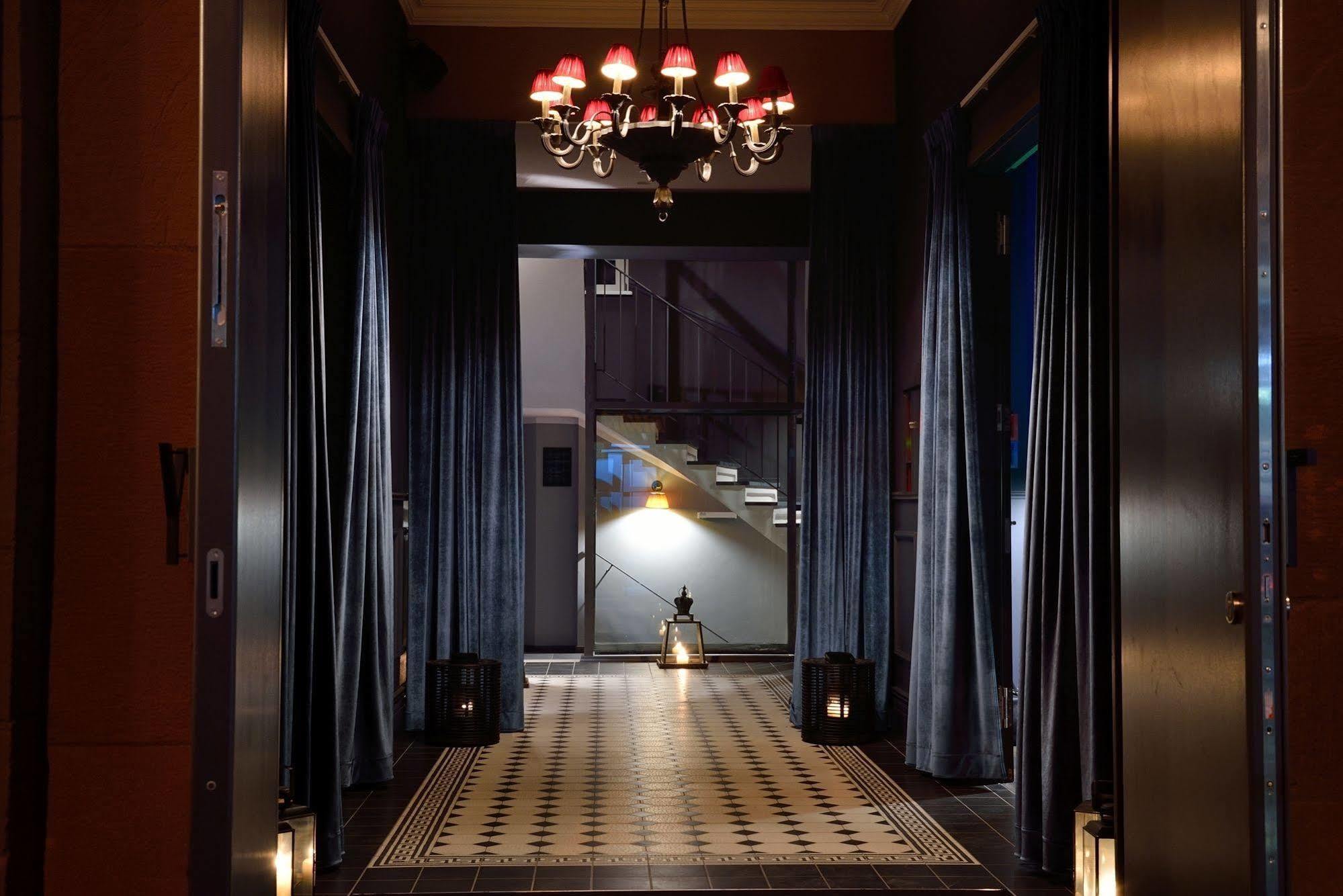 Syte Boutique Hotel Манхайм Екстериор снимка